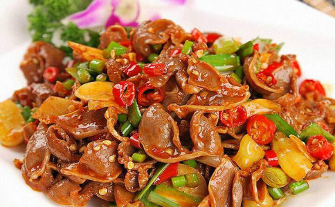 篇二:酸菜炒鸡杂
