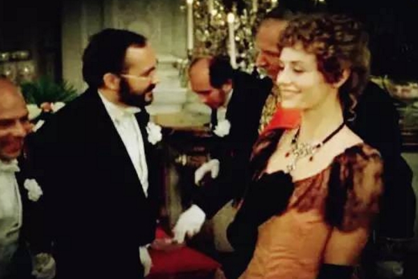 《项链》读后感400字的范文