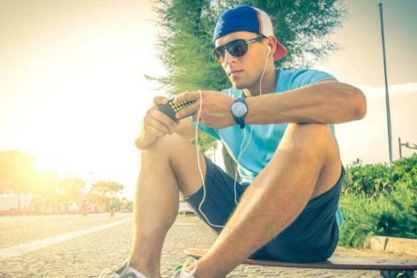 ���Ӣ����K��