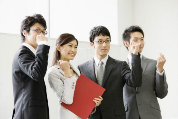 Ӫ���ŶӰ��������ں�