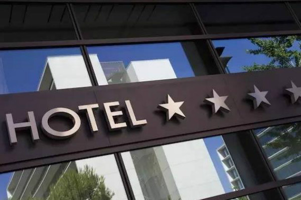 ְ��Ӣ����ѡ���������ξƵꣿ