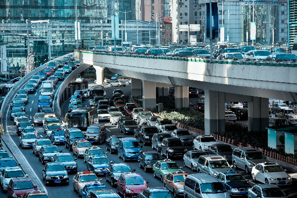 �������������ںţ�������ͨ,һ·���硣