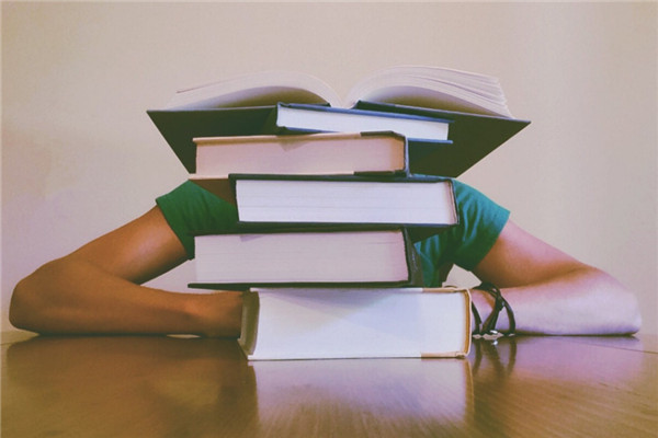 2018Ӣ����ѧרҵн������