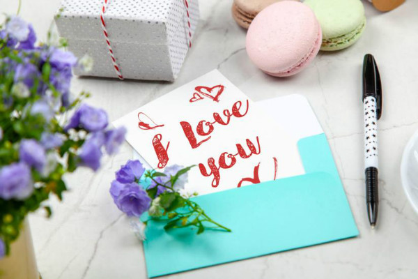 ��������ɫ ���˽�ף����