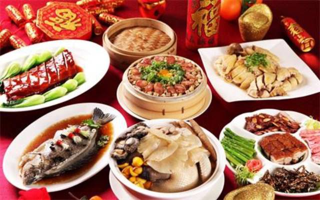 小开云kaiyun(中国)生以年夜饭为主题的作文十篇
